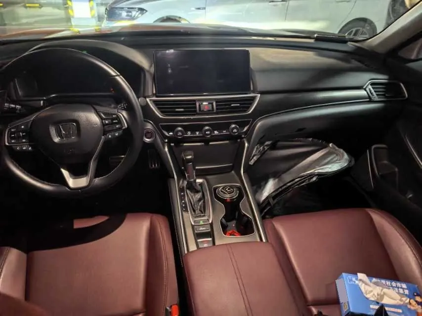 Honda 2022 10th Generation Accord 1.5T Stepless 260TURBO Magic Night Premium Edition Automatic Gear 4