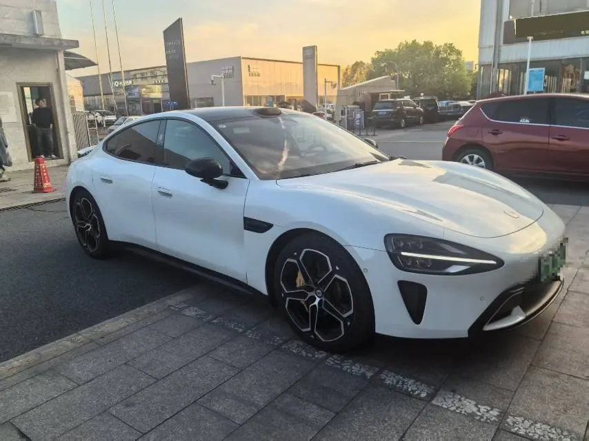 MI 2024 SU 7 800km 4-wheel drive ultra-long endurance high-end smart driving Max version automatic gear 3