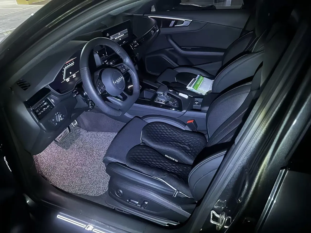 Audi 2024 A4L 2.0TFSI 40TFSI Deluxe Dynamic Automatic 5