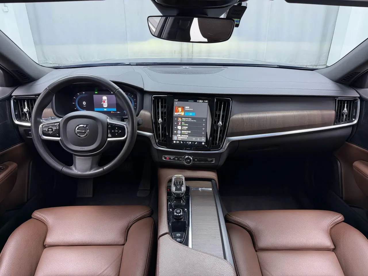 Volvo 2022 S90 48V 2.0T B5 Zhiyuan Deluxe Edition Automatic Gear 4