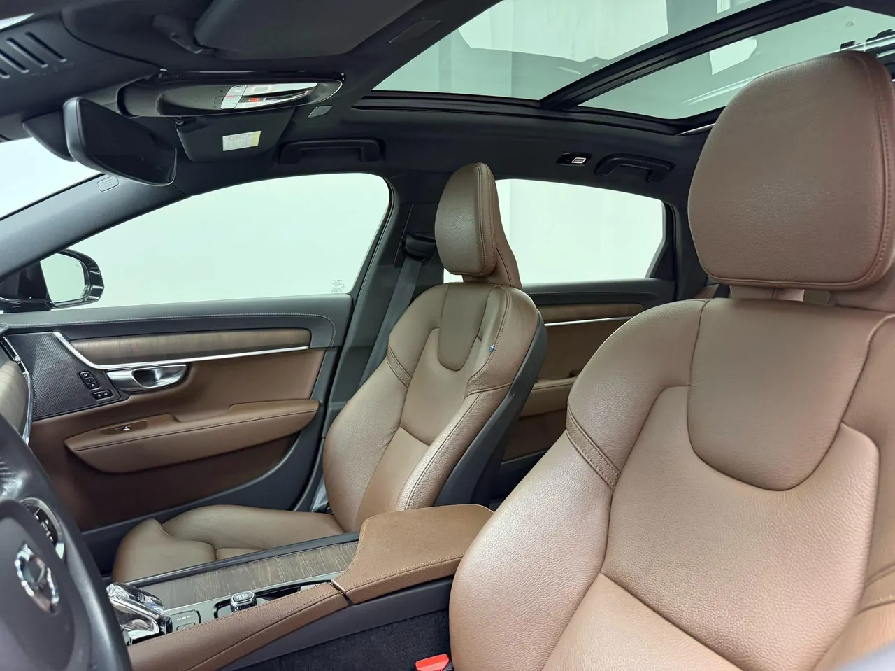 Volvo 2022 S90 48V 2.0T B5 Zhiyuan Deluxe Edition Automatic Gear 9