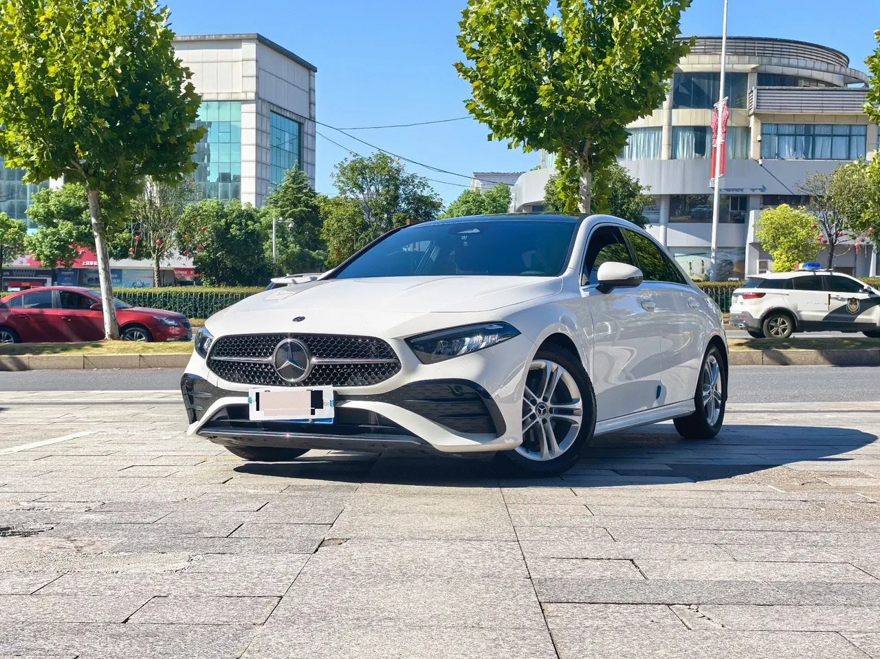 Open image lightbox: Mercedes Benz Class A 2024 A 180 L 1.3T automatic gear