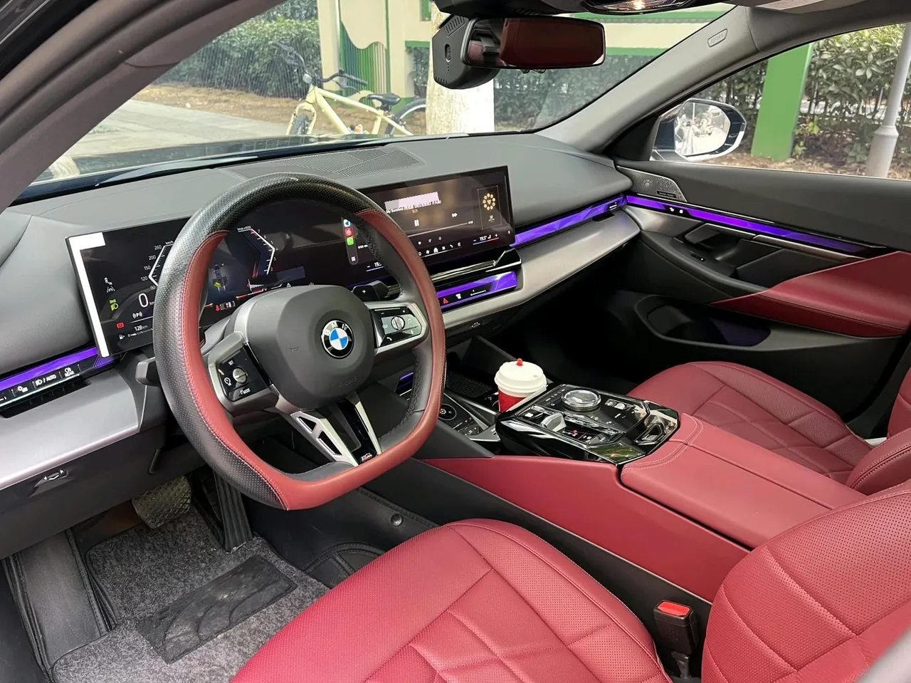 BMW 5 Series 2024 model 530Li 48V 2.0T Leading Edition M Sport Package Automatic 2