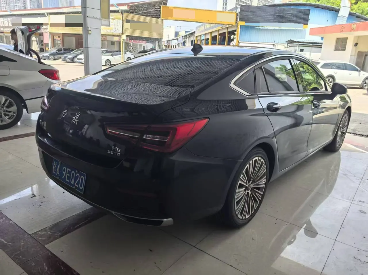 HongQi 2022 H5 48V 1.8TD Zhilian Qi Chang Edition Automatic Gear 3