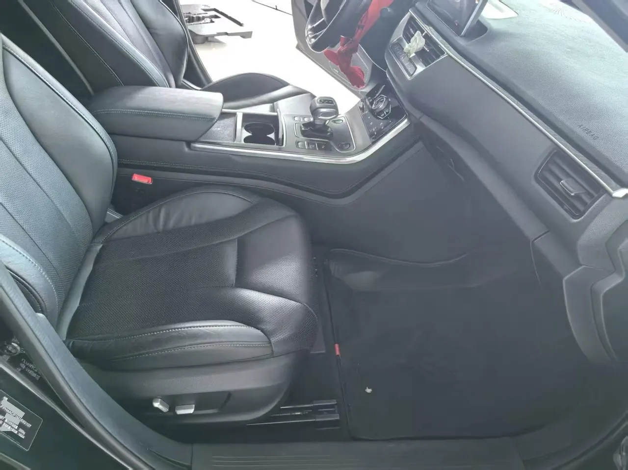 HongQi 2022 H5 48V 1.8TD Zhilian Qi Chang Edition Automatic Gear 4