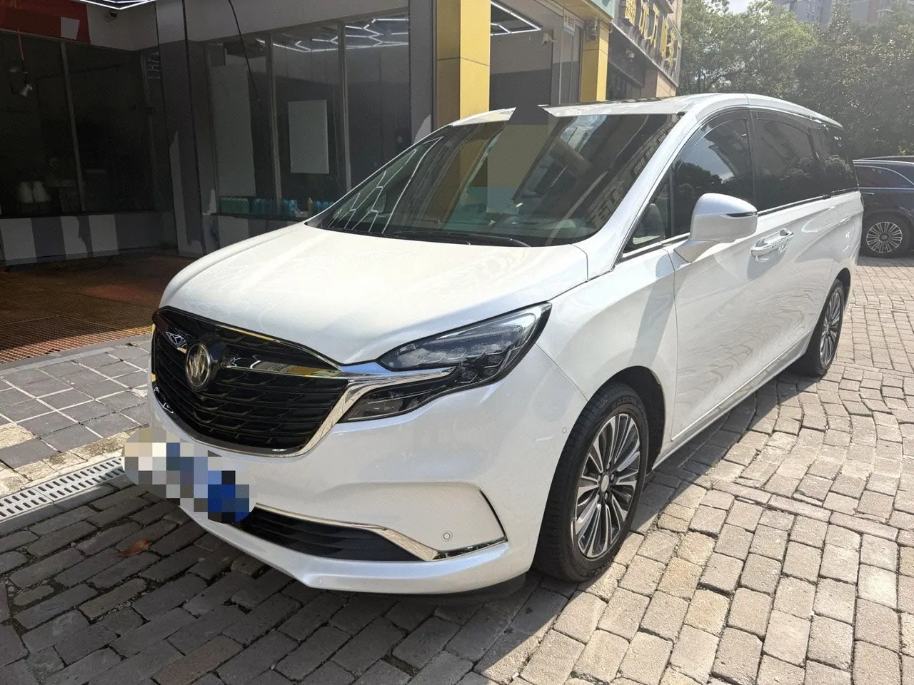 Open image lightbox: Buick 2022 GL8 ES Lu Zun 48V 2.0T 653T Flagship Automatic Gear