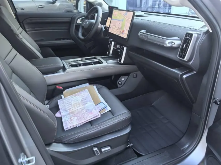 Haval 2026 big dog 2.0T Chinese garden dog version automatic gear 11