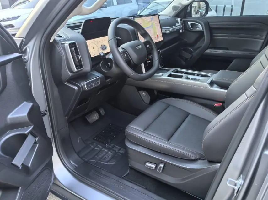 Haval 2026 big dog 2.0T Chinese garden dog version automatic gear 12