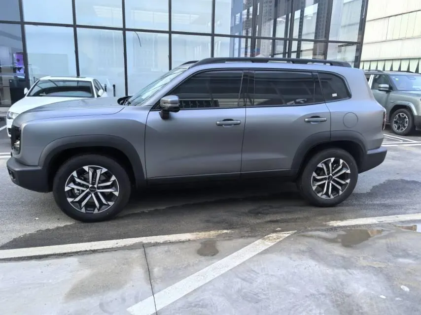 Haval 2026 big dog 2.0T Chinese garden dog version automatic gear 4