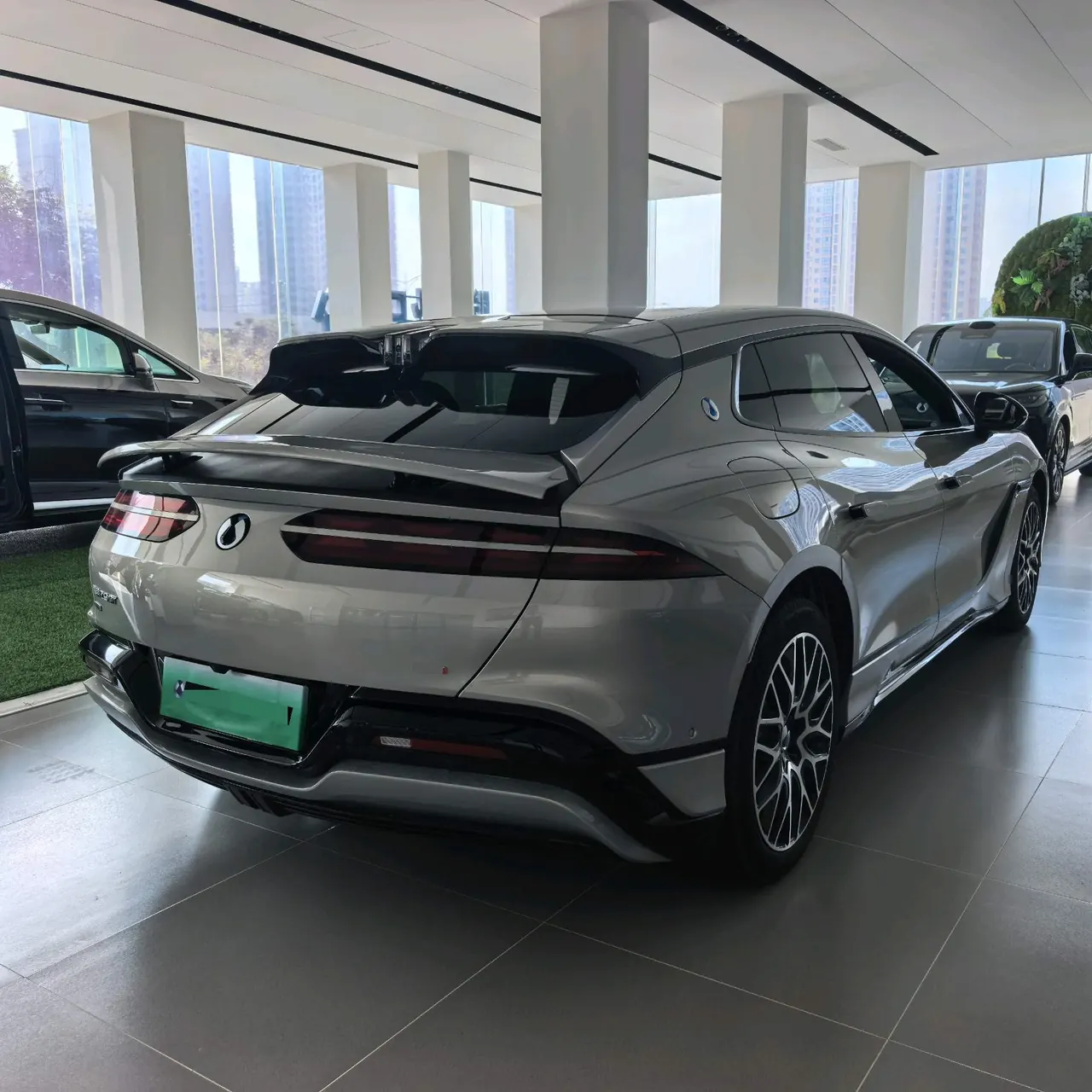 Denza 2026 Denza Z9GT Flash Charge Honorable Automatic Transmission 4