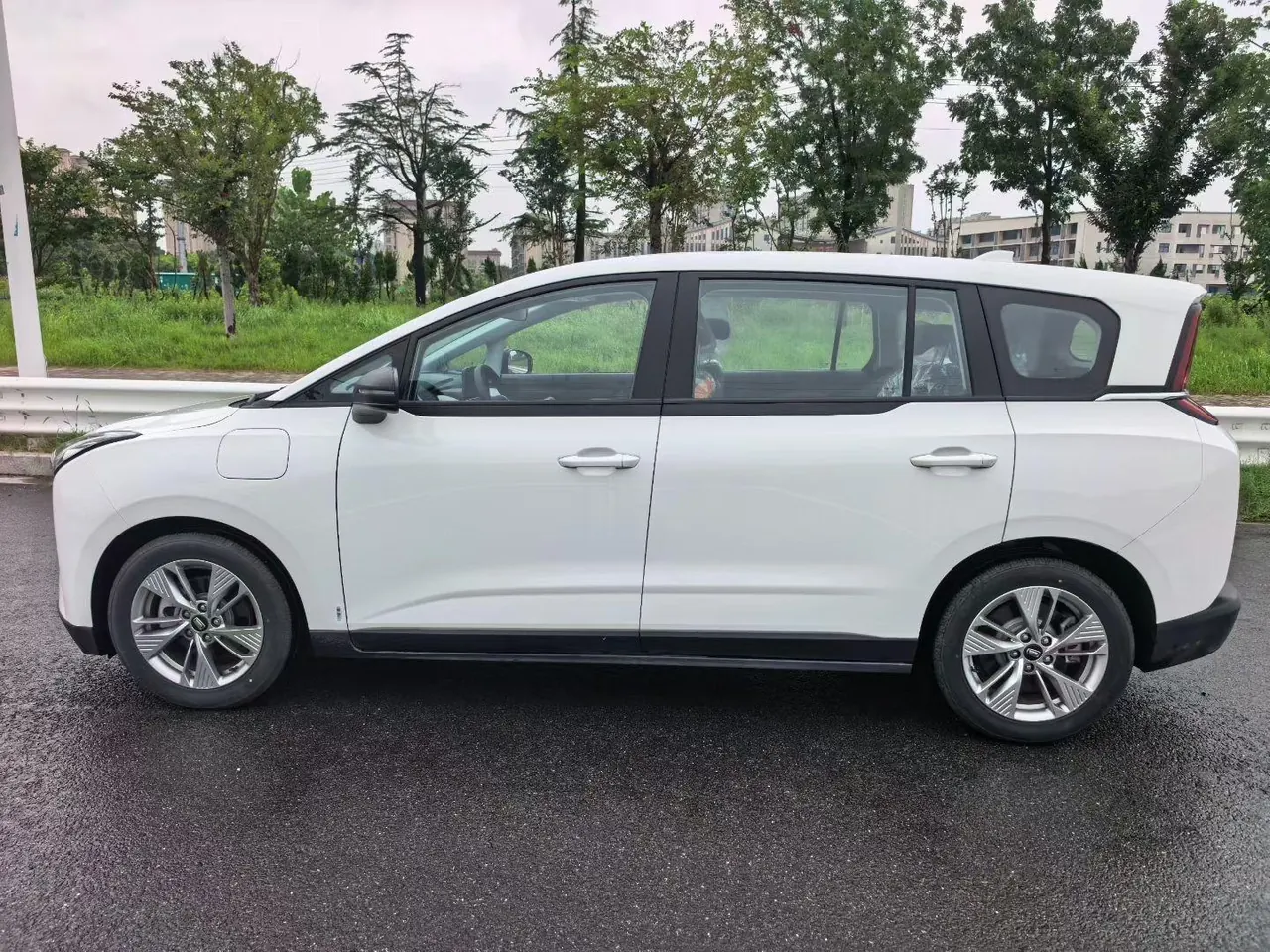 Bestune 2023 NAT PRO Comfortable Travel and Longer Change Edition 401km Automatic Gear 4