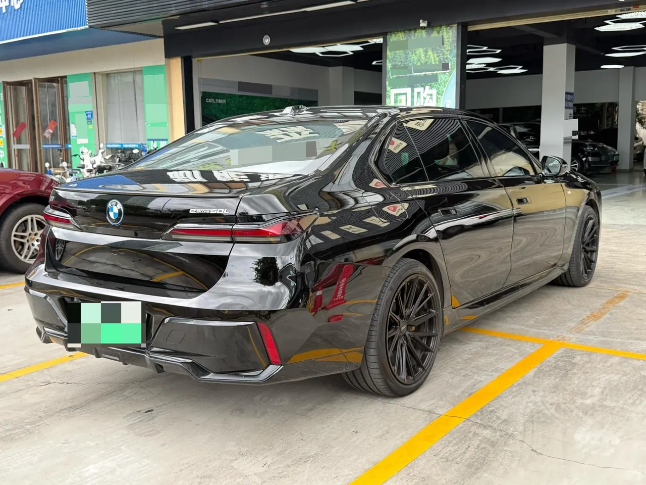 BMW i7 (Imported) 2023 i7 eDrive50L Enjoy M Sports Suit Automatic Gear 4