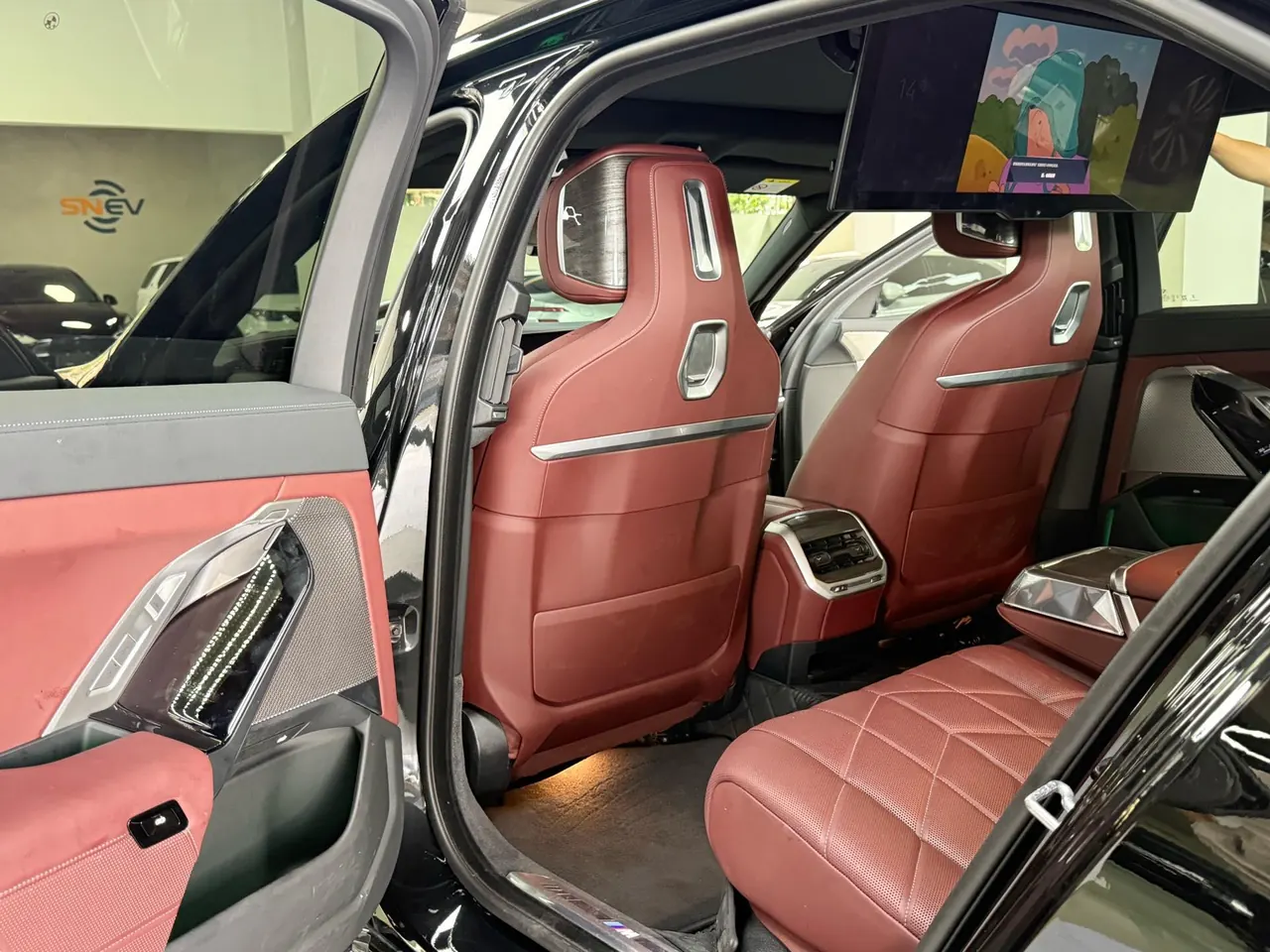 BMW i7 (Imported) 2023 i7 eDrive50L Enjoy M Sports Suit Automatic Gear 9