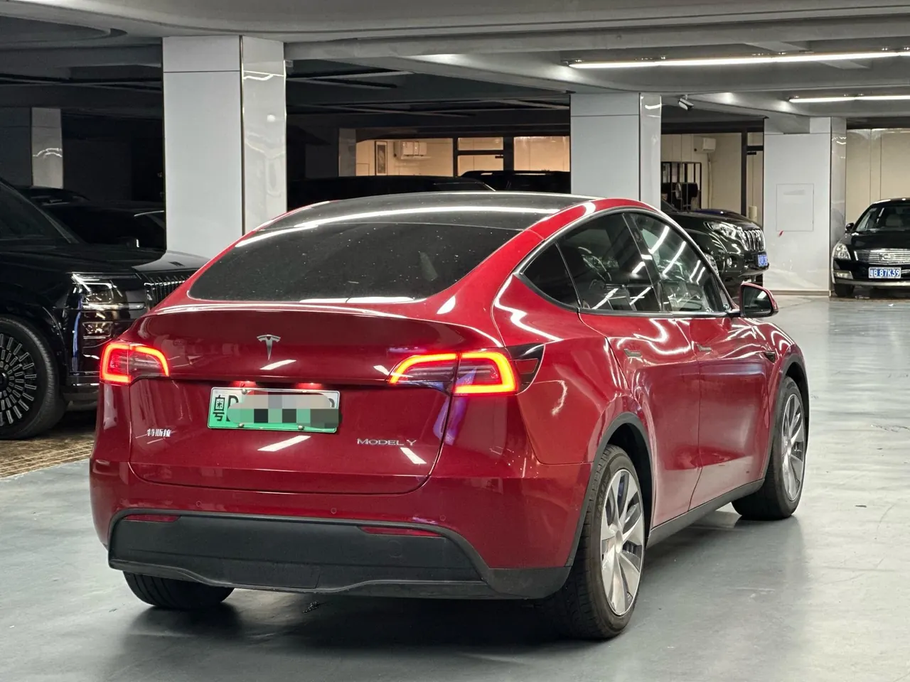 Tesla 2021 Model Y Standard Endurance Rear Drive Automatic Gear 2
