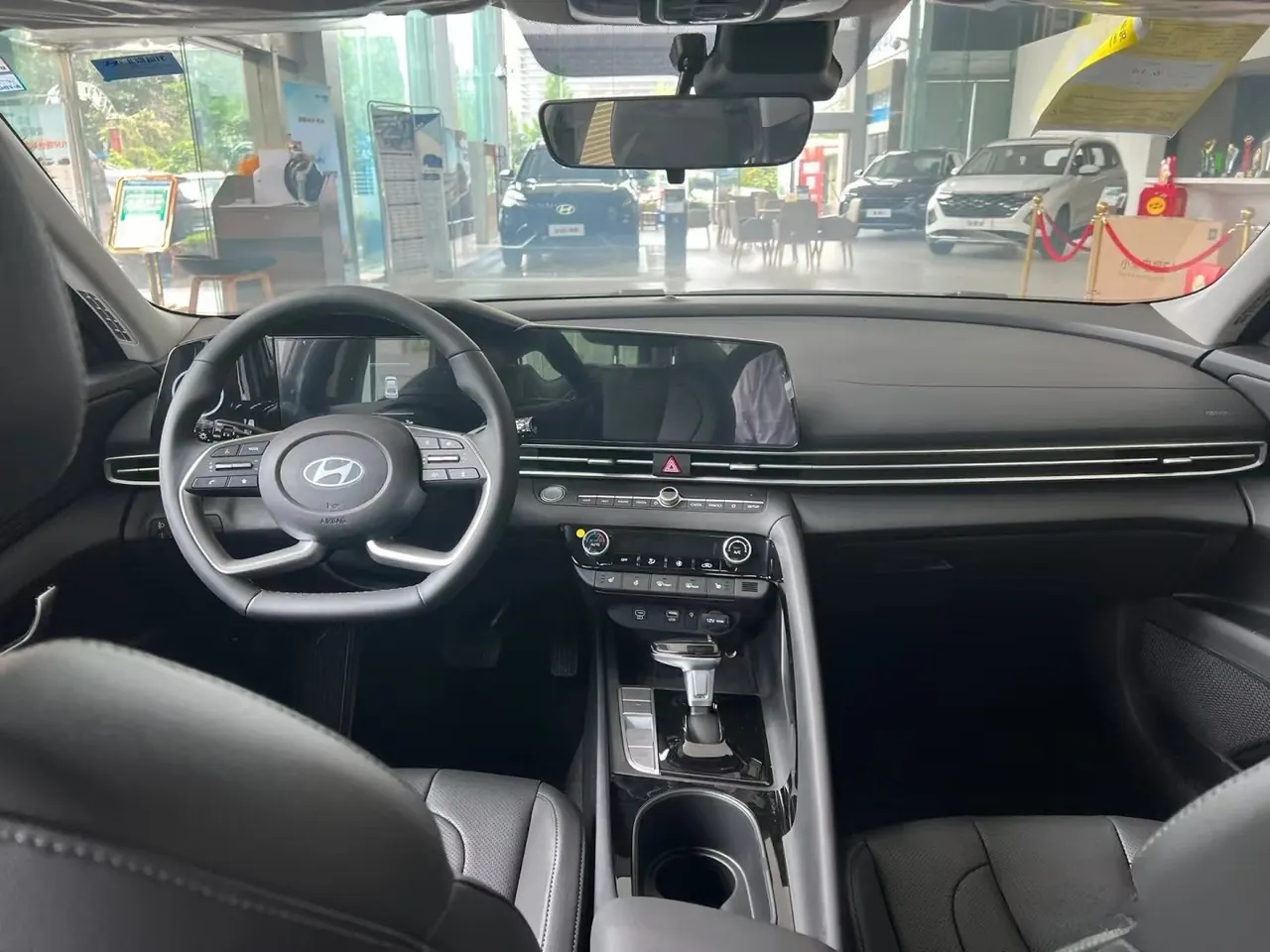 Hyundai 2026 Elantra-sedan 1.5 stepless GLX elite automatic gear 2