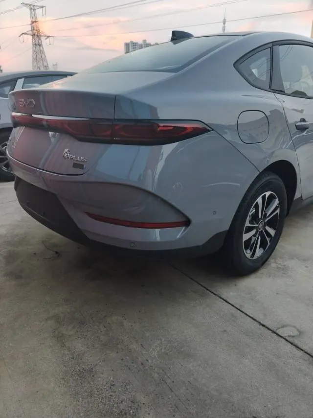 BYD 2026 Qin PLUS DM-i 1.5 stepless 210KM Exceed automatic gear 4