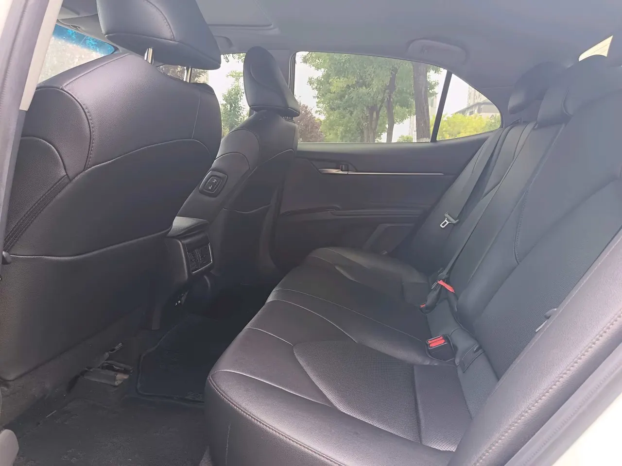 Toyota 2021 Camry 2.0G Stepless Deluxe Edition Automatic Gear 6