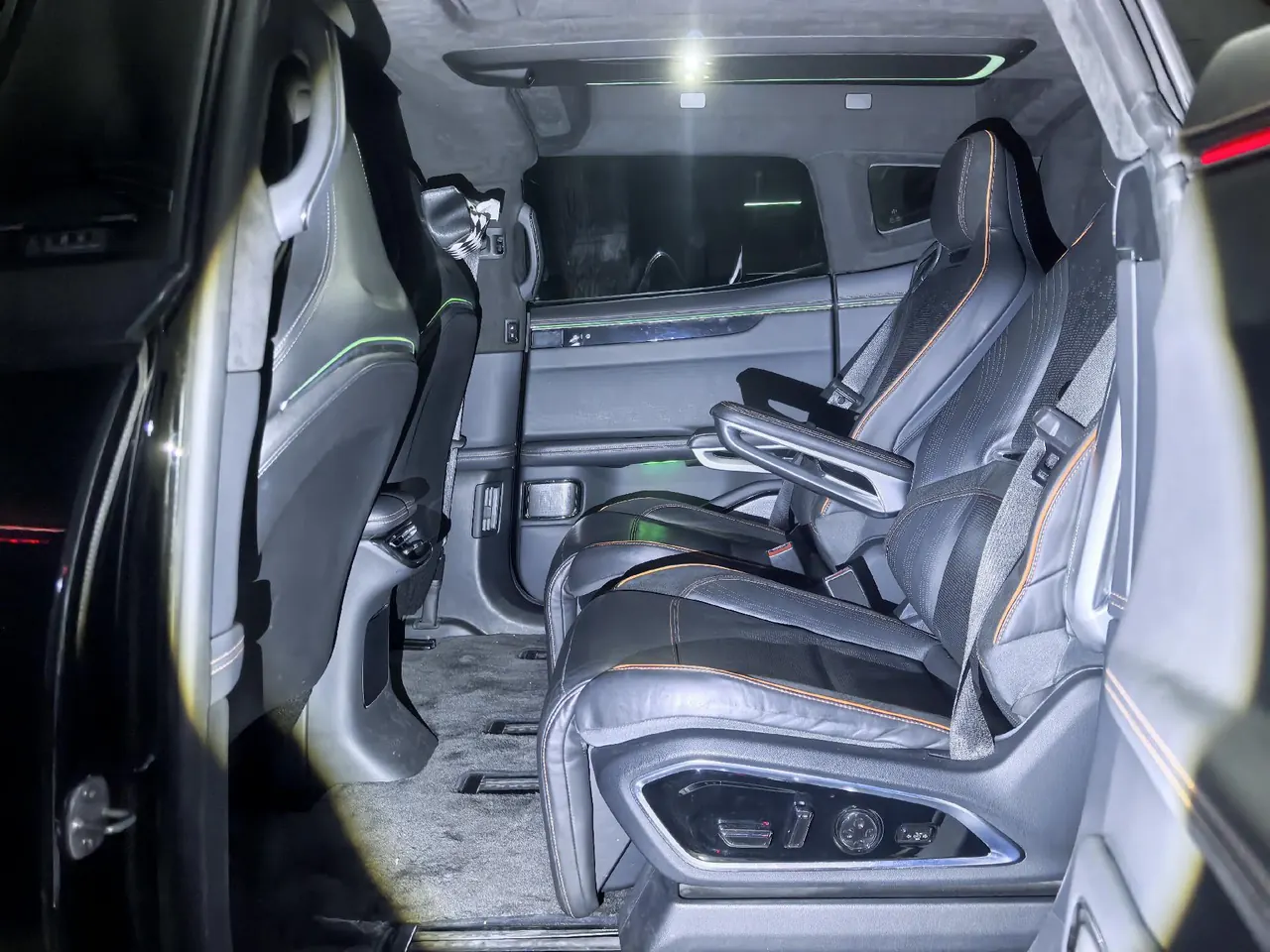 HiPhi 2021 HiPhi X Founding Edition 6-seat Automatic Gear 7