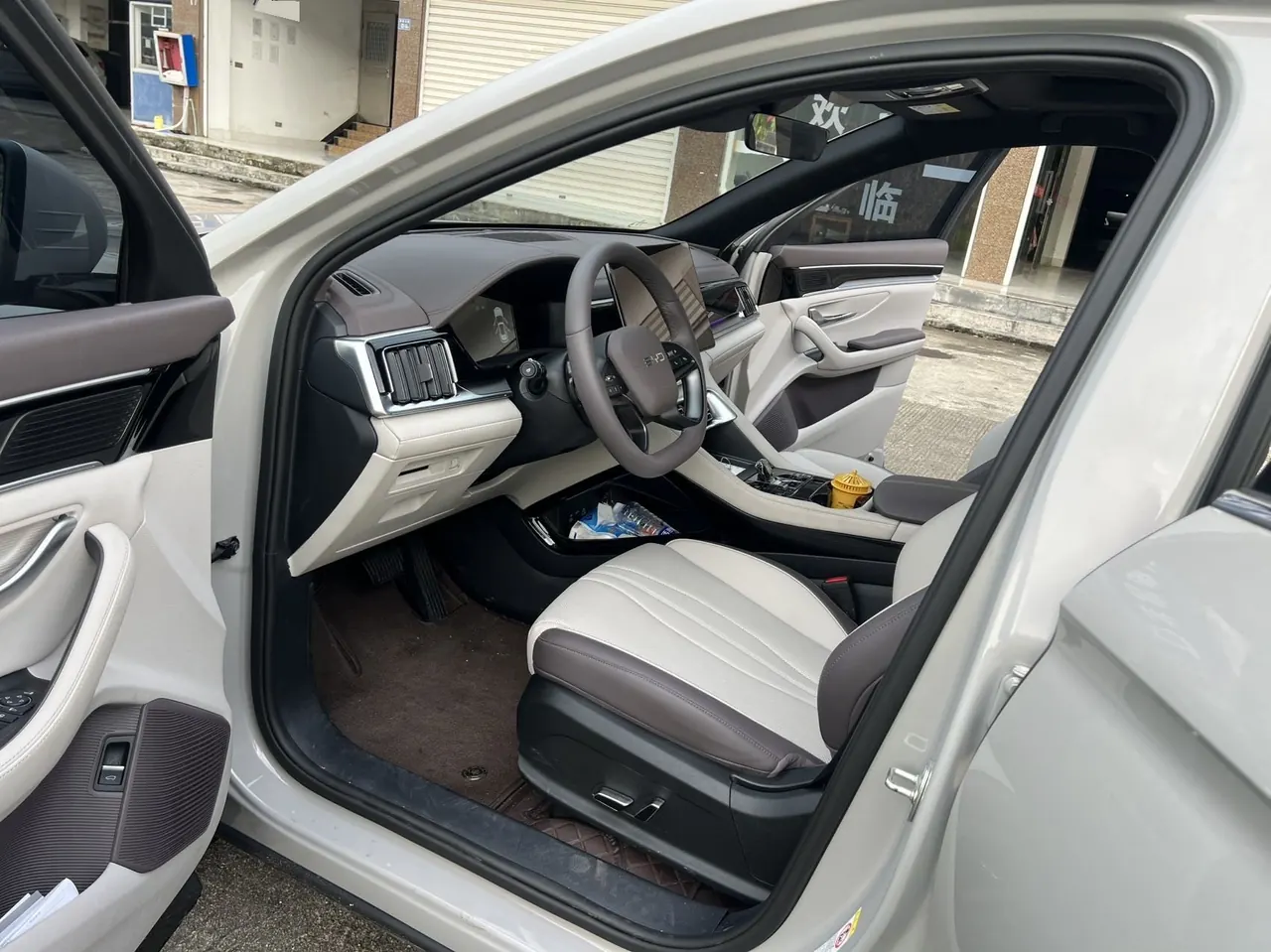 BYD Song PLUS New Energy 2025 Song PLUS DM-i 1.5 Stepless Smart Driving Edition 112KM Honorable Automatic Gear 10
