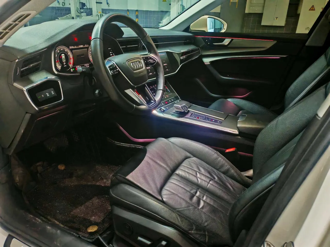 Audi 2020 A6L 2.0TFSI 40TFSI Deluxe Elegant Automatic 5