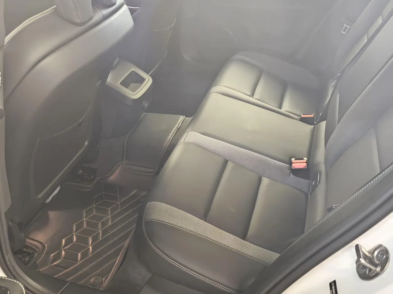 Volvo 2025 S60 48V 2.0T B4 Zhiyuan Sports Edition Automatic Gear 5
