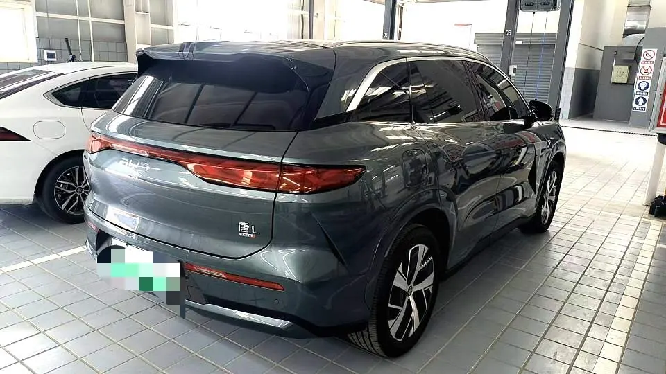 BYD 2025 Tang L DM 1.5T stepless 215KM laser Radar flagship automatic gear 5