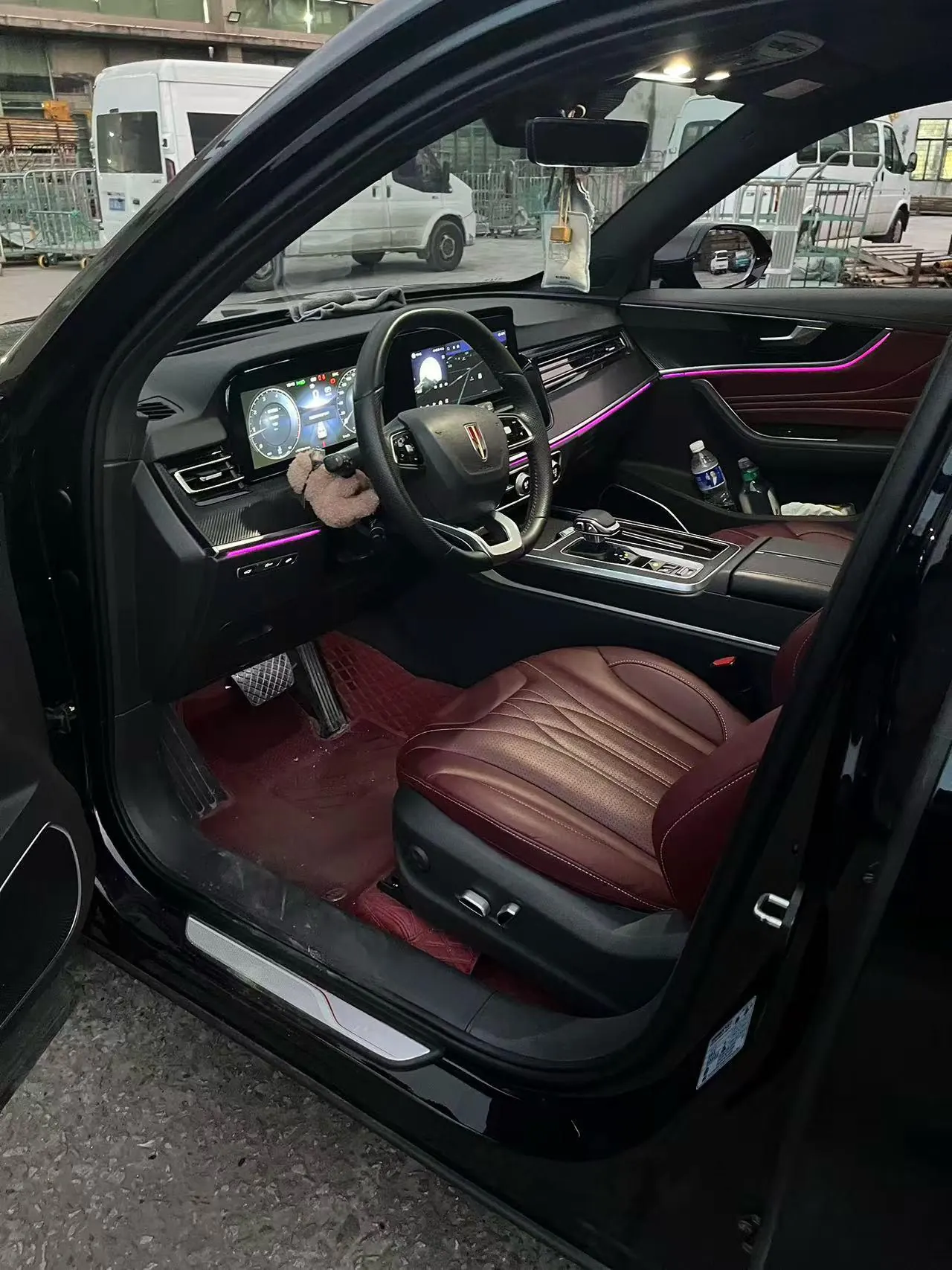HongQi 2025 HS5 2.0T Two-Drive Xuan Ying Edition Automatic Gear 3