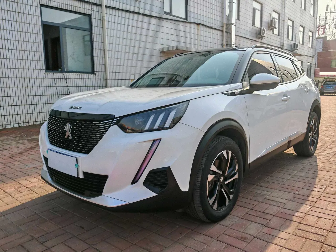 Peugeot 2022 2008 1.2THP 230THP THE ONE Automatic - View 1