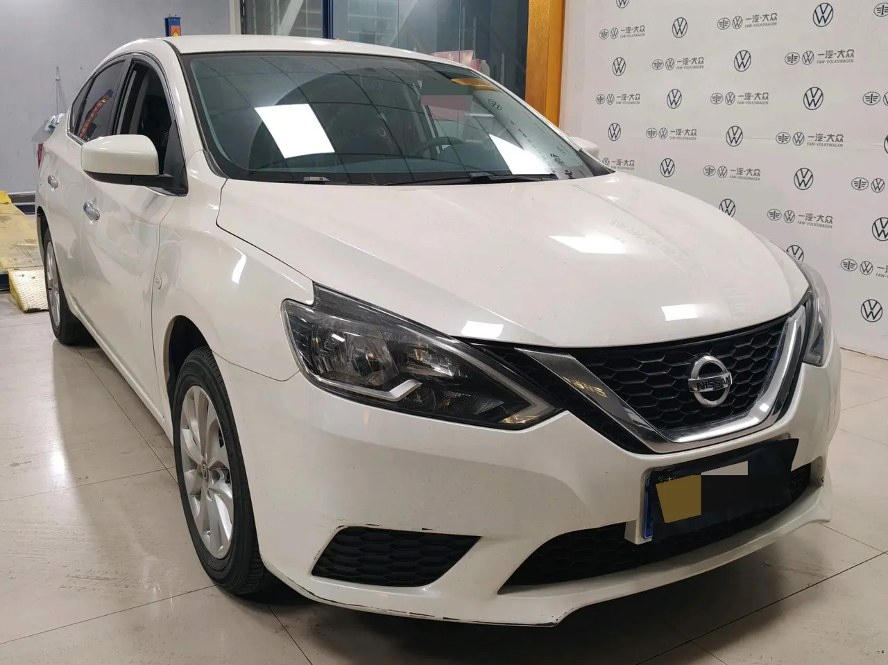 Nissan 2024 Sylphy Classic 1.6 Stepless XE Comfort Edition Automatic Gear 3