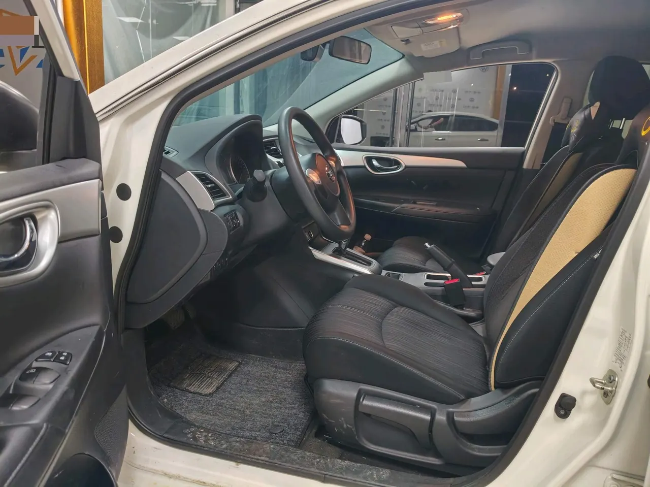 Nissan 2024 Sylphy Classic 1.6 Stepless XE Comfort Edition Automatic Gear 4