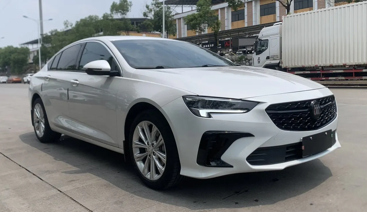 Buick 2024 Regal 2.0T 28T Vertical Edition (Modified) Automatic Gear 3