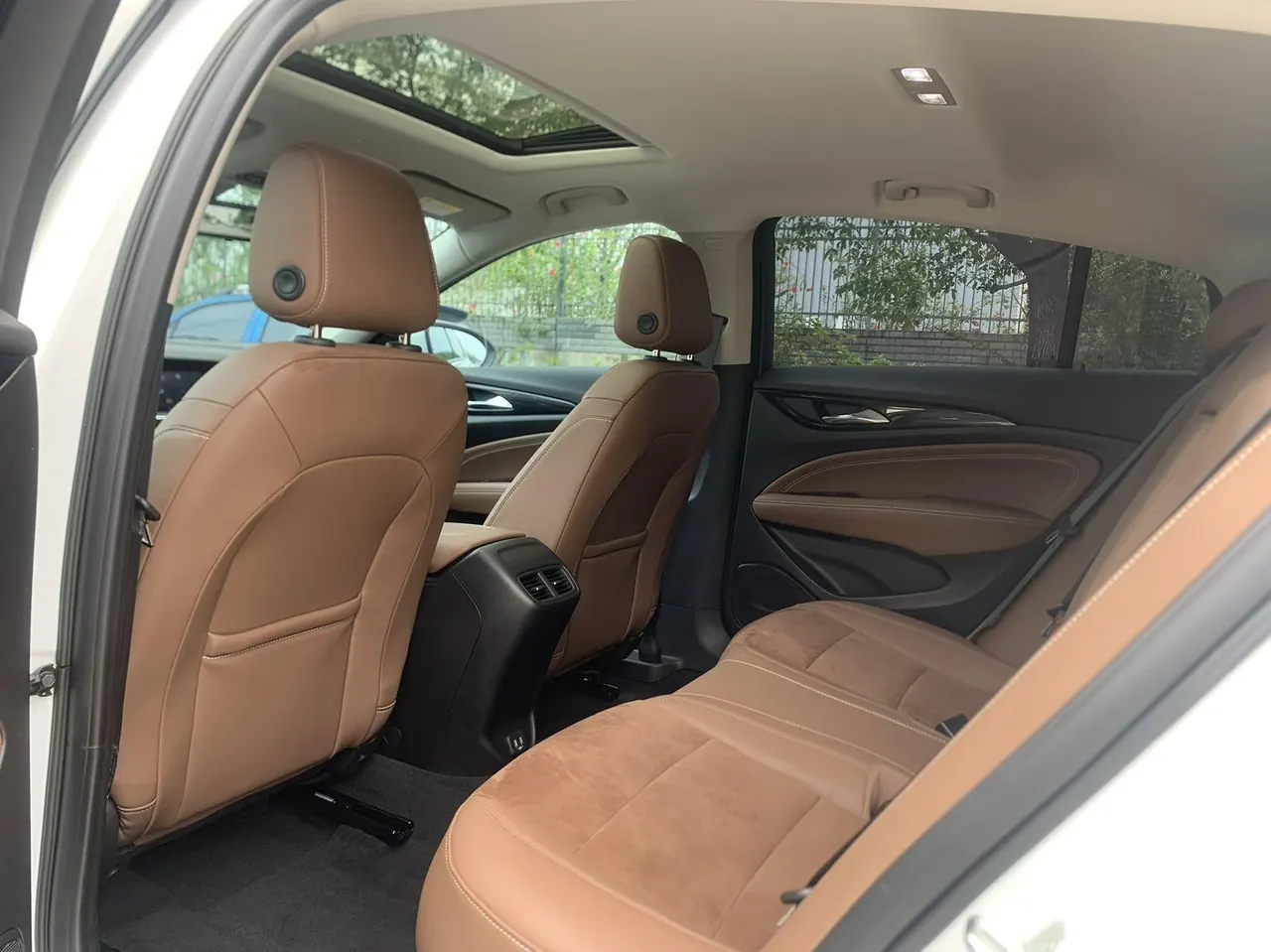 Buick 2024 Regal 2.0T 28T Vertical Edition (Modified) Automatic Gear 6