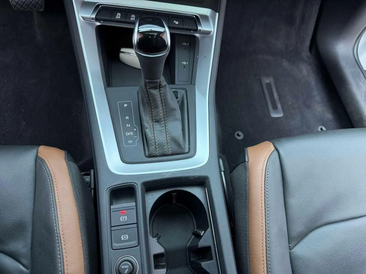Audi 2023 Q3 1.4TFSI 35TFSI Fashion Elegant Automatic Gear 7