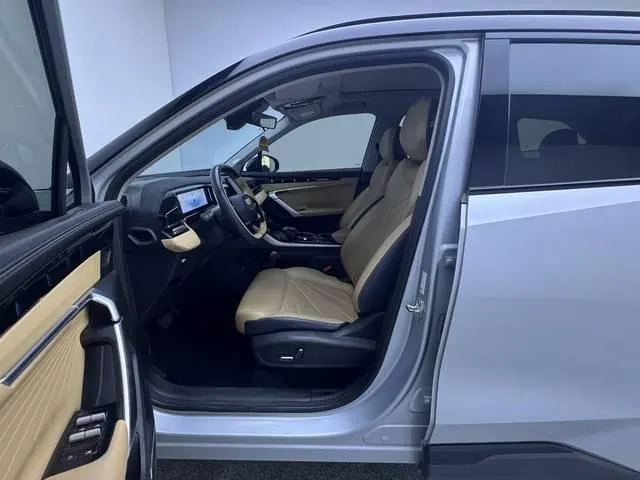 Geely 2023 Boyue L 2.0TD Honorable Automatic Gear 6