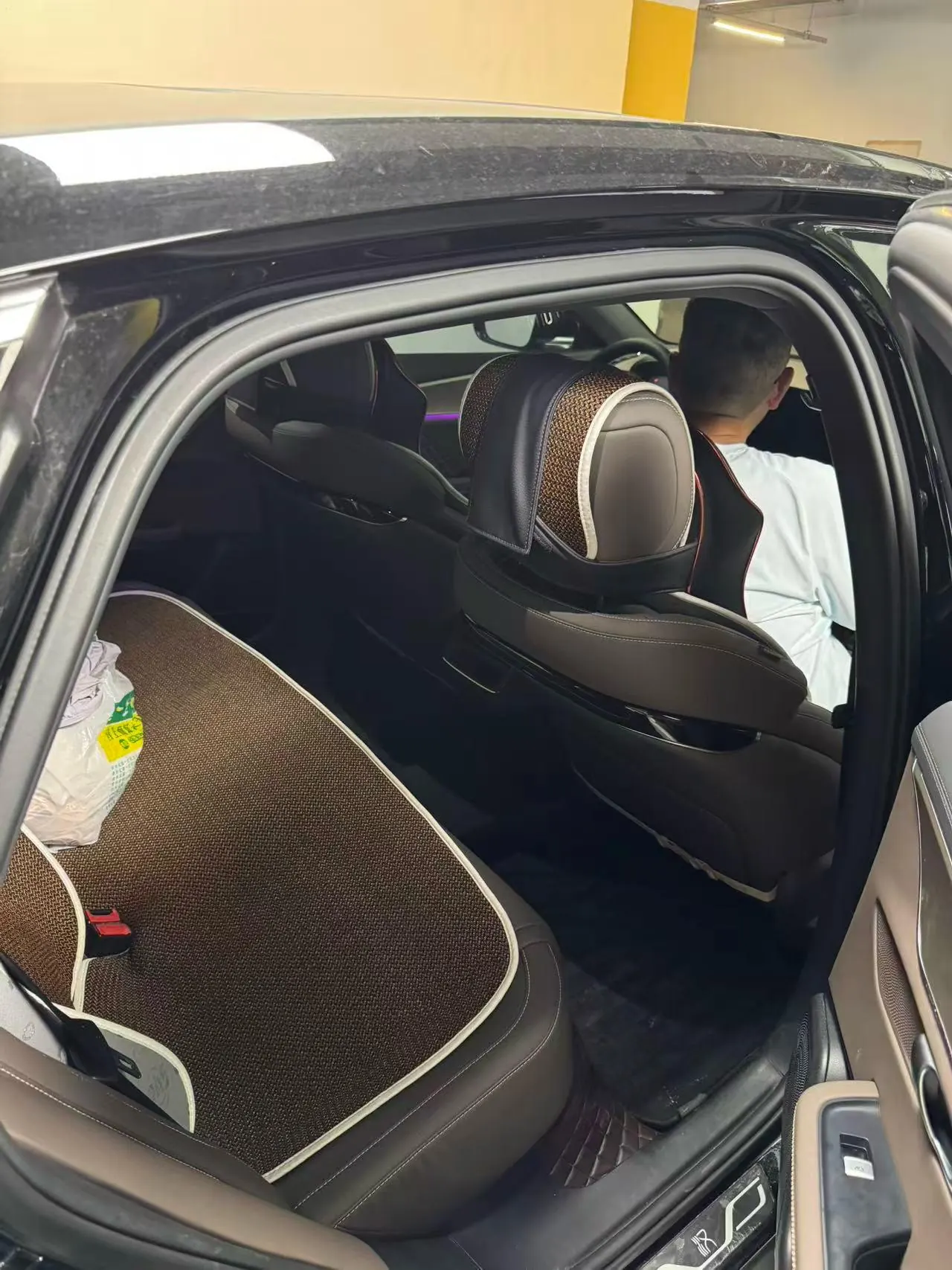 BYD 2023 Han EV 605KM Champion Edition Precursor Honorable Automatic Gear 3
