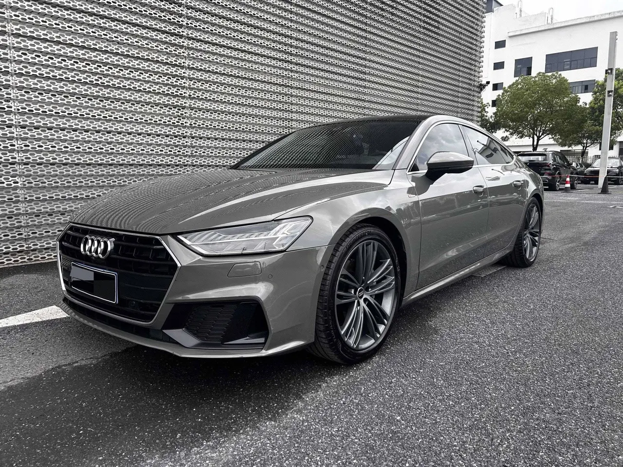 Open image lightbox: Audi A7 (Imported) 2023 A7 Sportback 2.0TFSI 45TFSI Automatic Gear Selection