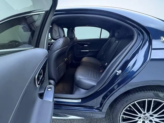 Mercedes Benz Class C 2023 C 200 L 48V 1.5T Sports Edition Automatic Gear 7