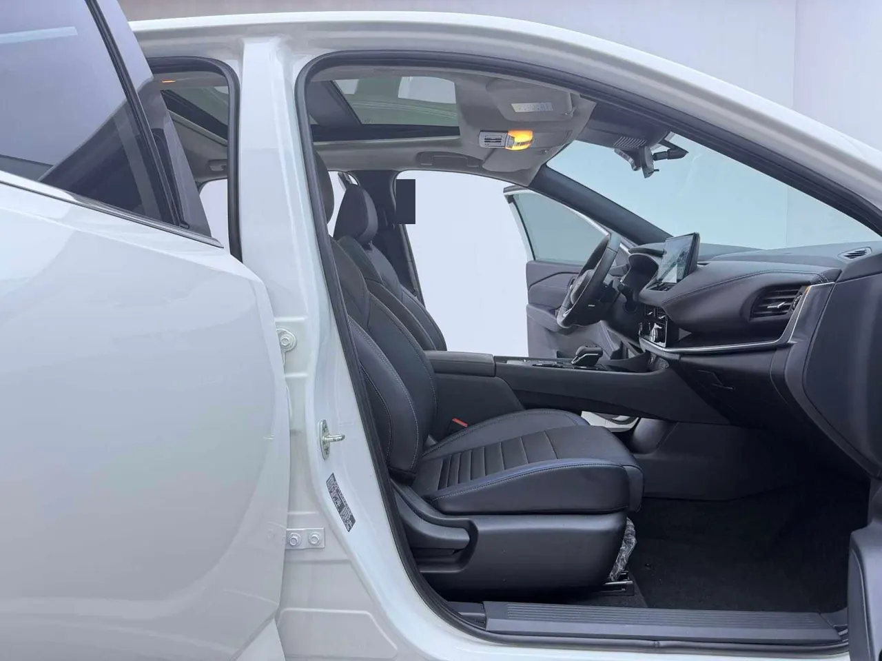 Nissan 2023 Xiao Ke 1.3T Stepless Deluxe Automatic Gear 12
