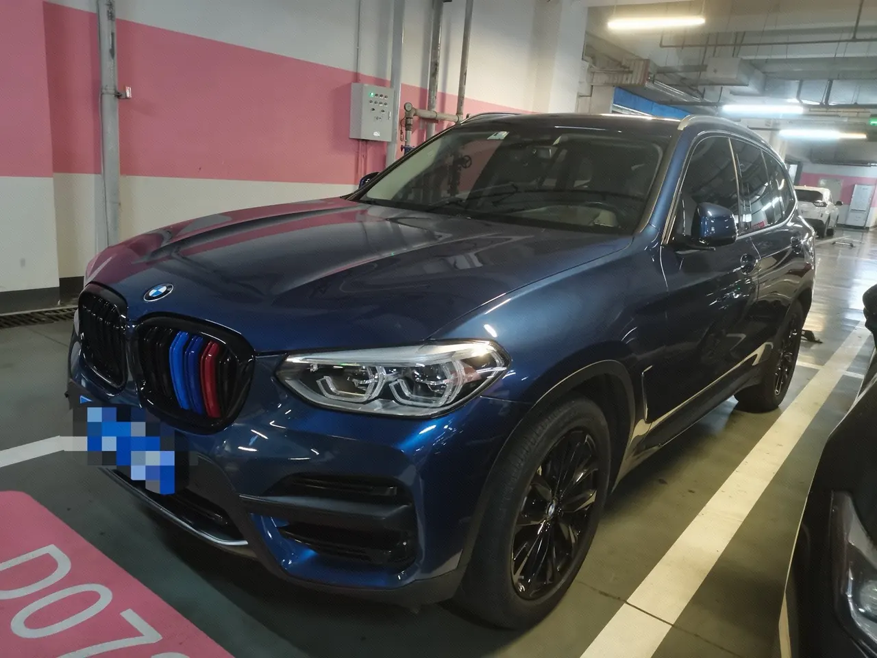 Open image lightbox: BMW 2020 X3 xDrive25i 2.0T luxury set automatic gear