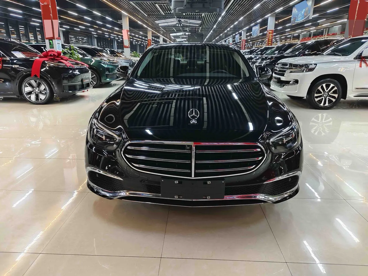 Mercedes Benz E Class 2023 E 300 L 2.0T Luxury Automatic Gear 14