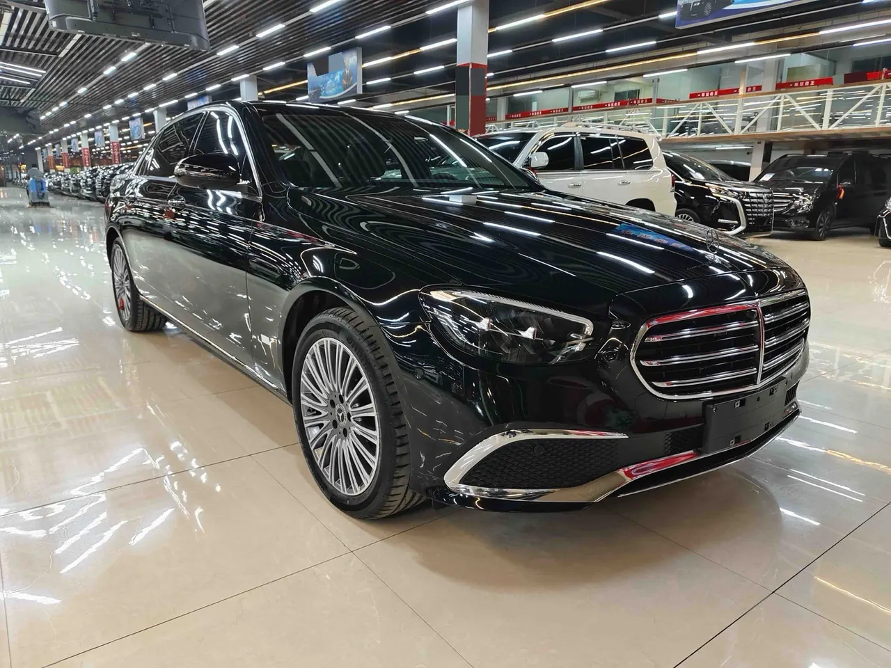 Mercedes Benz E Class 2023 E 300 L 2.0T Luxury Automatic Gear 2