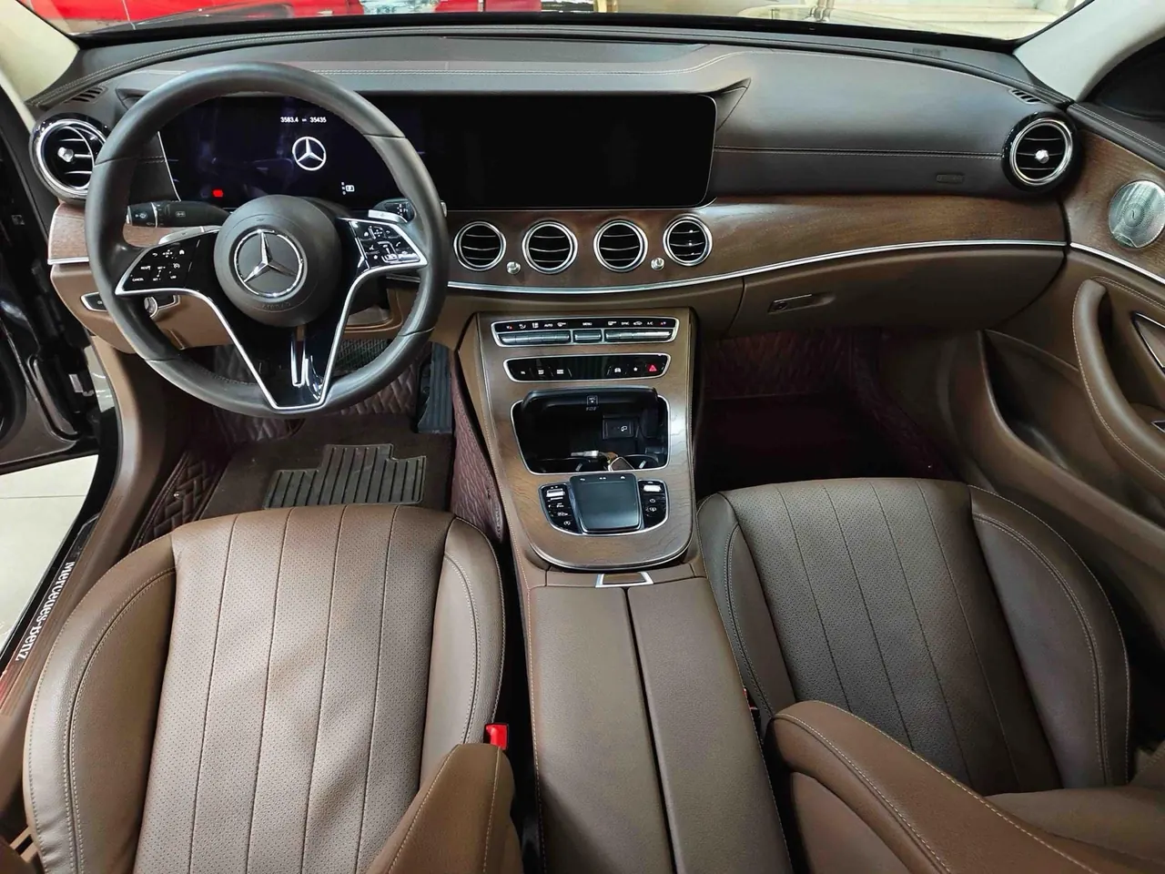 Mercedes Benz E Class 2023 E 300 L 2.0T Luxury Automatic Gear 9