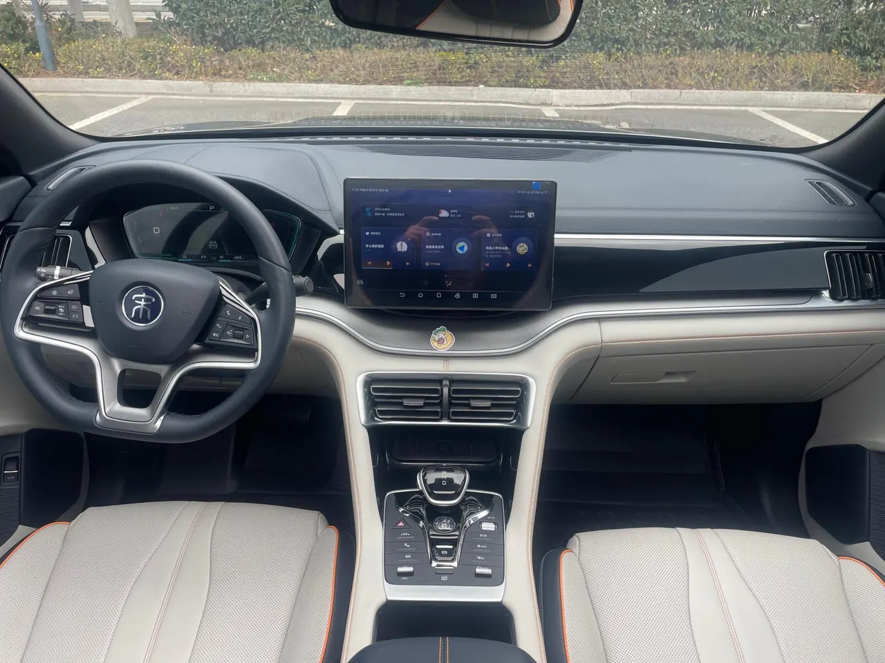 BYD 2023 Song PLUS DM-i 1.5 Stepless Champion Edition 110KM Flagship PLUS Automatic Gear 8