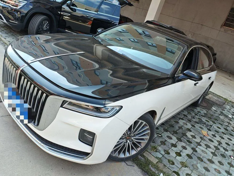 Open image lightbox: HongQi 2020 H9 48V 2.0T Zhilian Qi Chang Edition Automatic Gear