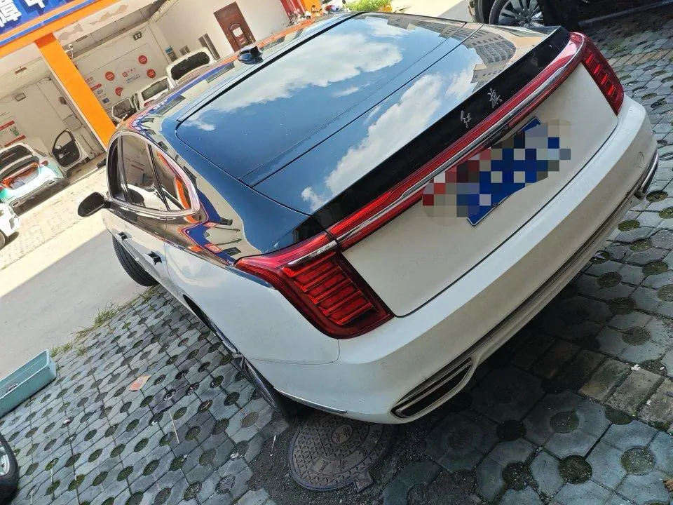 HongQi 2020 H9 48V 2.0T Zhilian Qi Chang Edition Automatic Gear 5