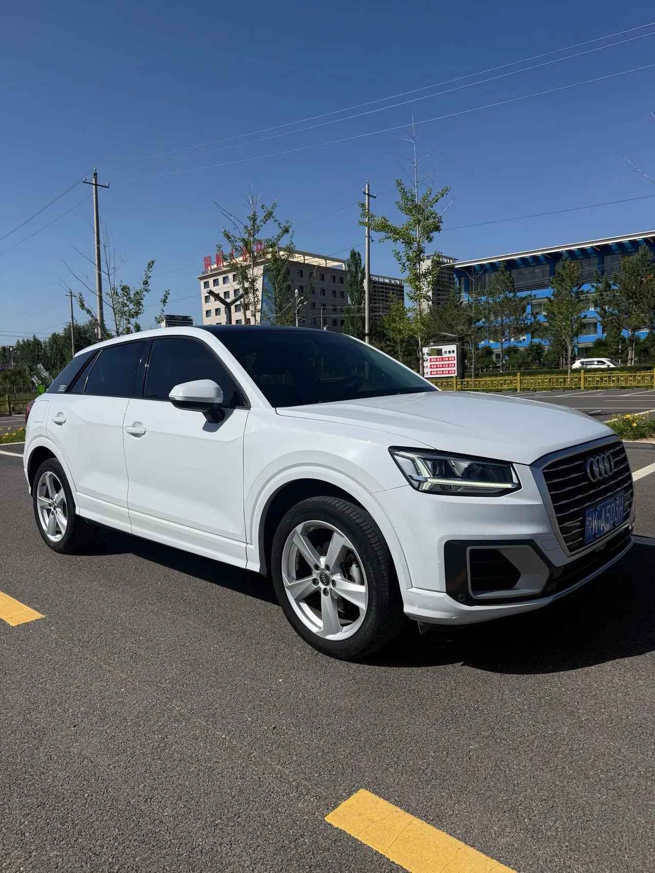 Audi 2020 Q2L 1.4TFSI 35TFSI Aggressive Dynamic Automatic 3