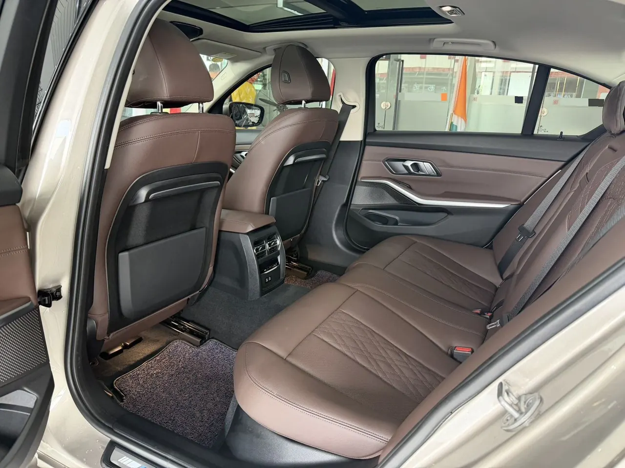 BMW 3 Series 2022 320Li 2.0T M Sports Suit (Modified) Automatic Gear 3
