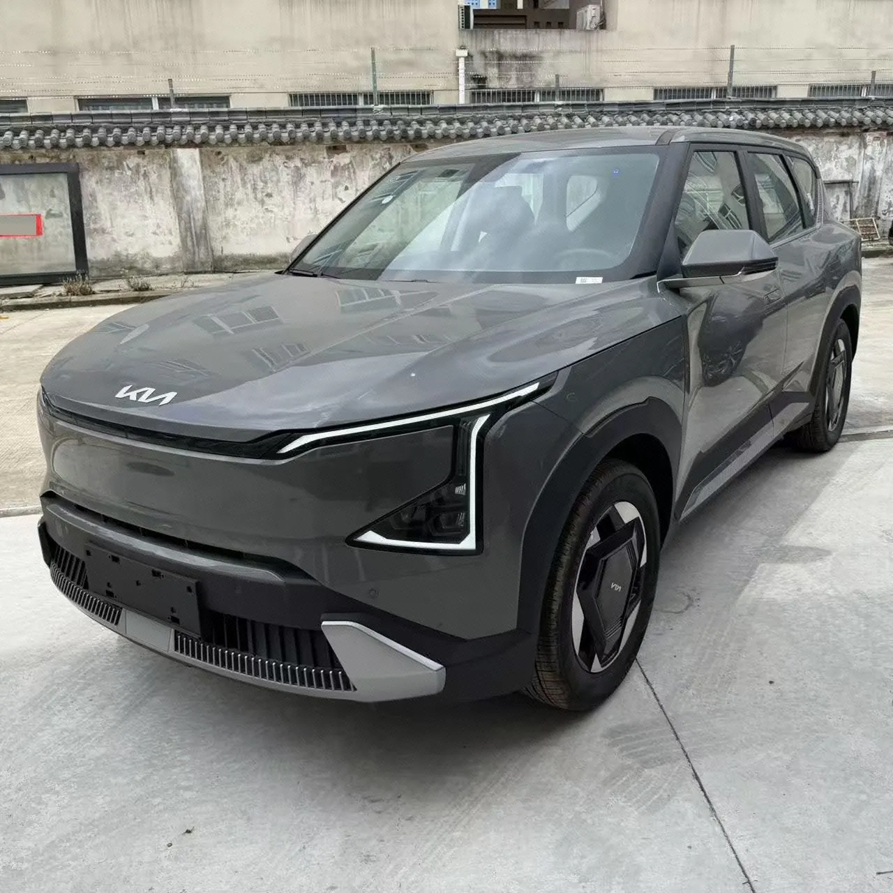 Kia 2025 EV 5 530 Land Automatic Gear - View 1