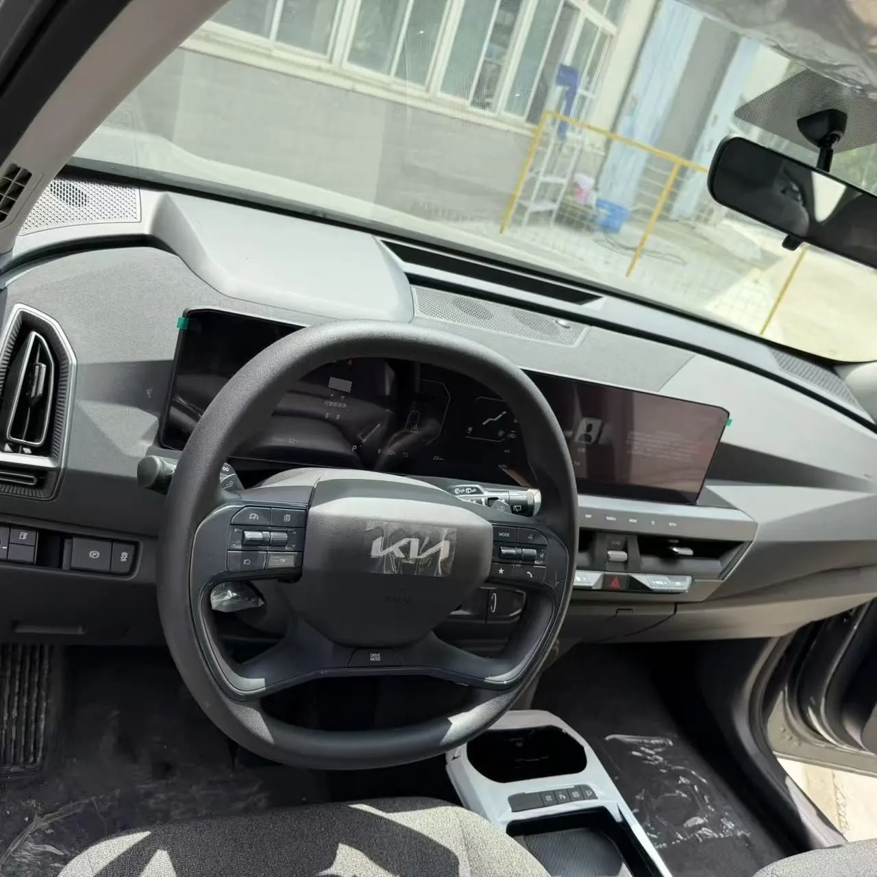 Kia 2025 EV 5 530 Land Automatic Gear 4