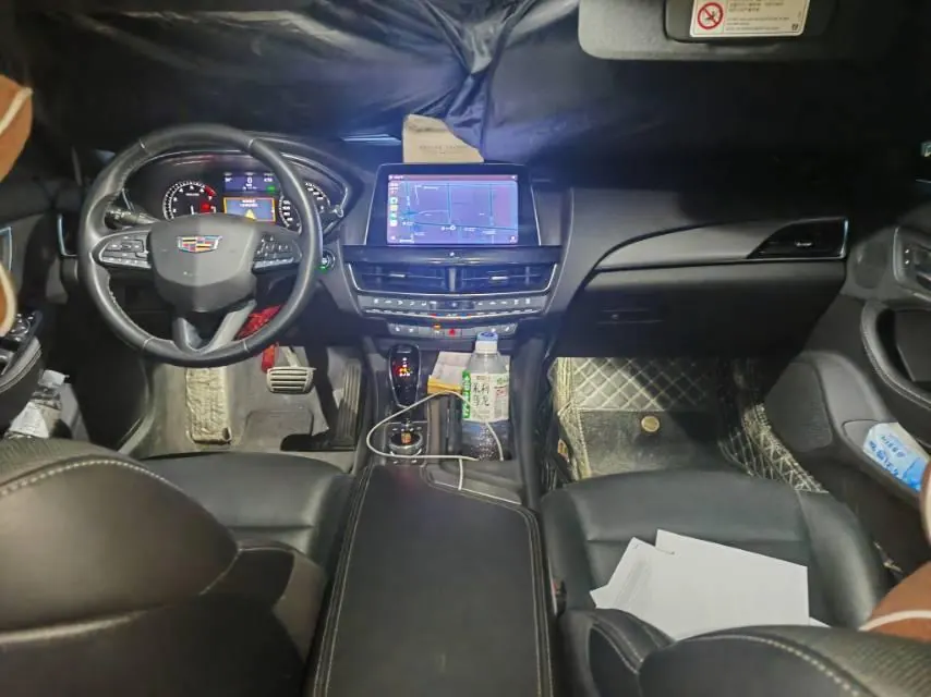 Cadillac 2022 CT5 2.0T 28T Luxury (Standard Edition) Automatic Gear 5